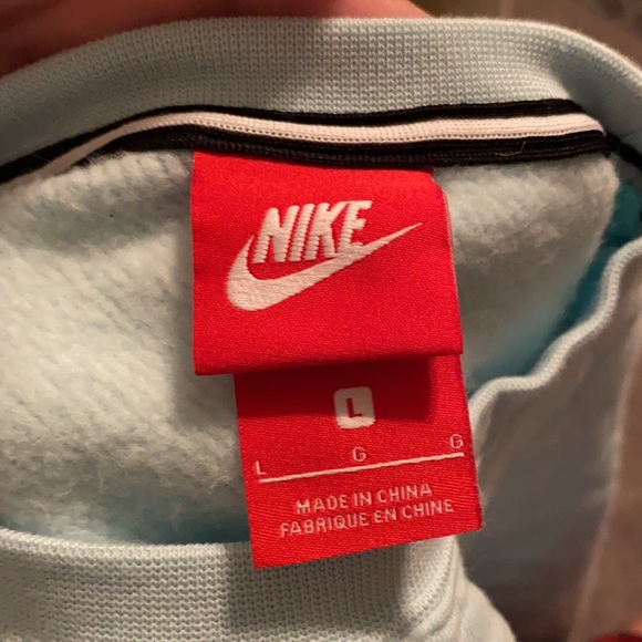 Girls Large Baby Blue Nike Crewneck Sweatshirt - Picture 6 of 8